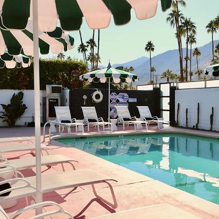 The Marley Hotel By Avantstay Classic Palm Springs Hotel W Pool Hot Tub Exterior foto